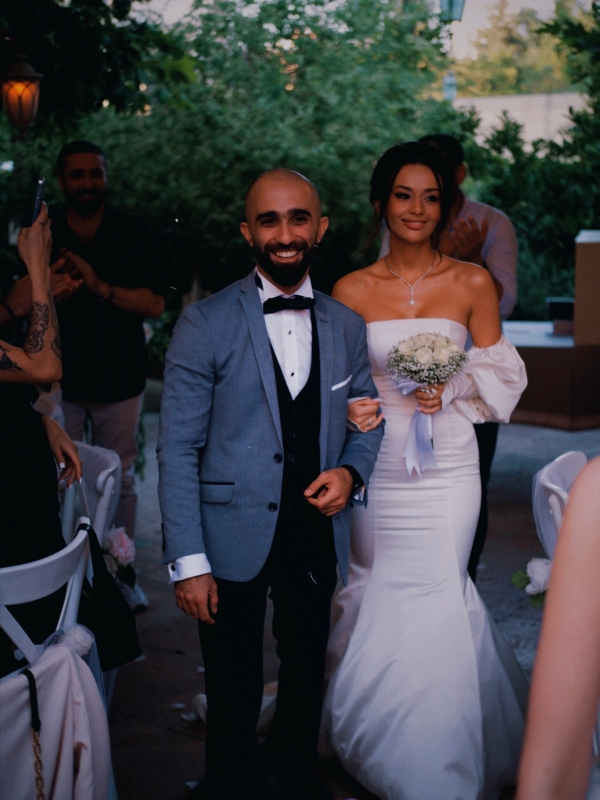 Əlixan Rəcəbovun gözəllər gözəli xanımı - Bu da FOTOSU 6 6879665a4eb1a202507250842